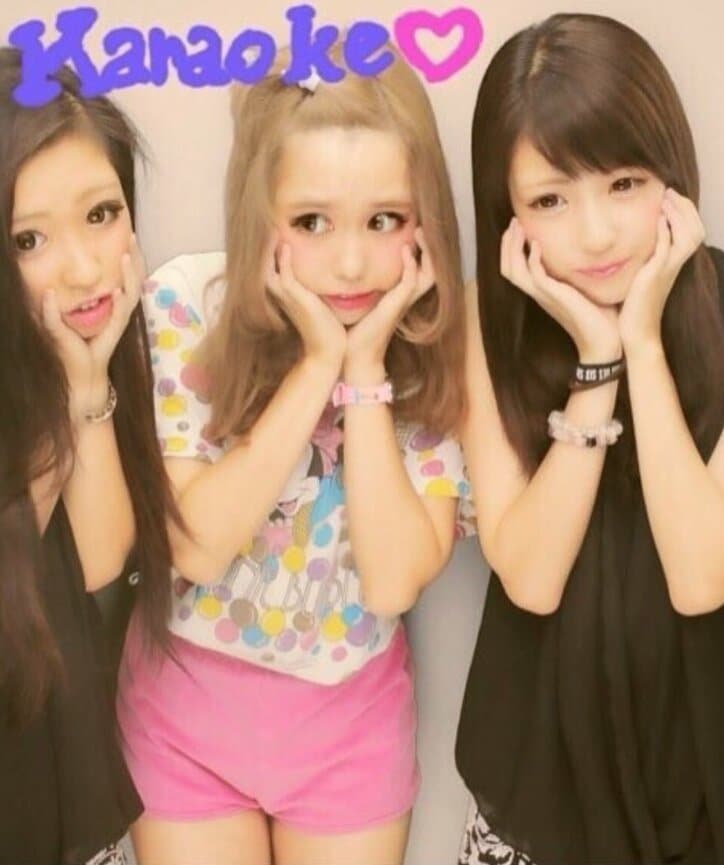 ぺこ、高2の頃の黒髪写真を公開 厳しい校則に試行錯誤