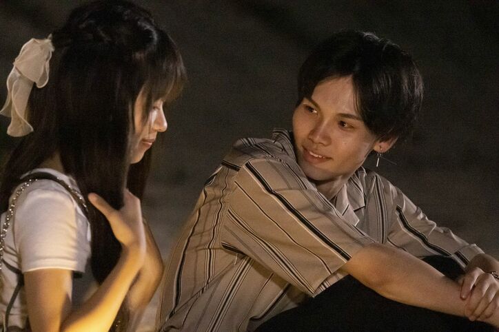 リベンジメンバー・うたな、体育会系男子と2人きりで夜の花火…手繋ぎも『恋ステ2021秋沖縄』第3話