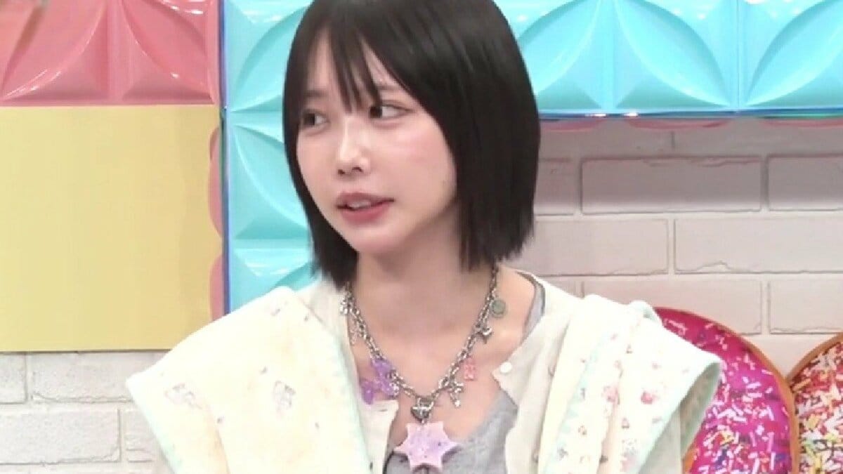 あのちゃん「他がめちゃくちゃ汚い」自宅の一部を公開し「統一性ない