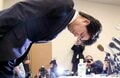 不倫で2度の文春砲・元イケメン議員の現在の姿に驚きの声「どう…したんですか！？」