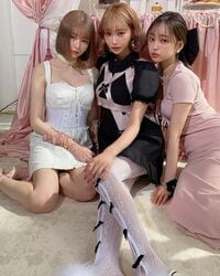 「なんかもう芸術」「眩しくて見えない」明日花キララ＆中村里砂＆戦慄かなのの3ショットにファン称賛