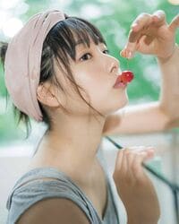 桜井日奈子、様々な表情を見せたオフショットに「日奈子ちゃんは、可愛いとキレイが両方あって素敵だな」の声