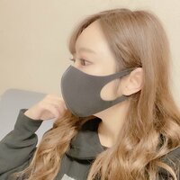 日菜あこ『ママ友から教えてもらった「小顔用マスク」』