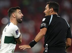 「勝ち残っている国の主審が担当するのは奇妙」敗退したポルトガルMF、アルゼンチン人主審に怒り！「ATが少ない」【W杯】