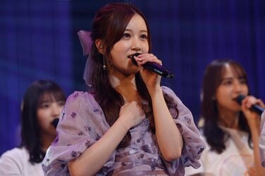 制服を脱いでサヨナラを・・・」苦楽を共にした齋藤飛鳥も涙…乃木坂46星野みなみが卒業セレモニー | 音楽 | ABEMA TIMES | アベマタイムズ