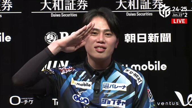 【写真・画像】昨期王者が反撃の狼煙を上げるデイリーダブル！仲林圭、メン・ピン・ドラにお宝の裏ドラ1枚「連勝できてうれしいです！」／麻雀・Mリーグ　1枚目