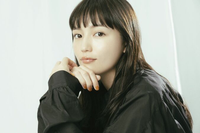 川口春奈「観ていて悔しくなるくらい面白い作品がある」オール韓国ロケで再燃、映画『聖地X』インタビュー 4枚目