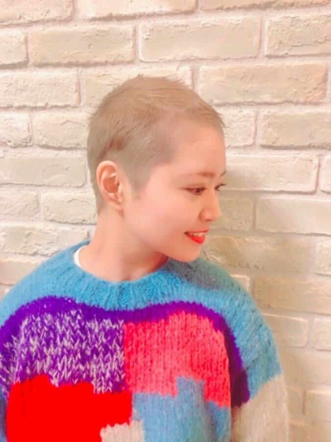 矢方美紀、抗がん剤治療が終わり美容室でイメチェン「本当にかわいい」「素敵」の声 1枚目
