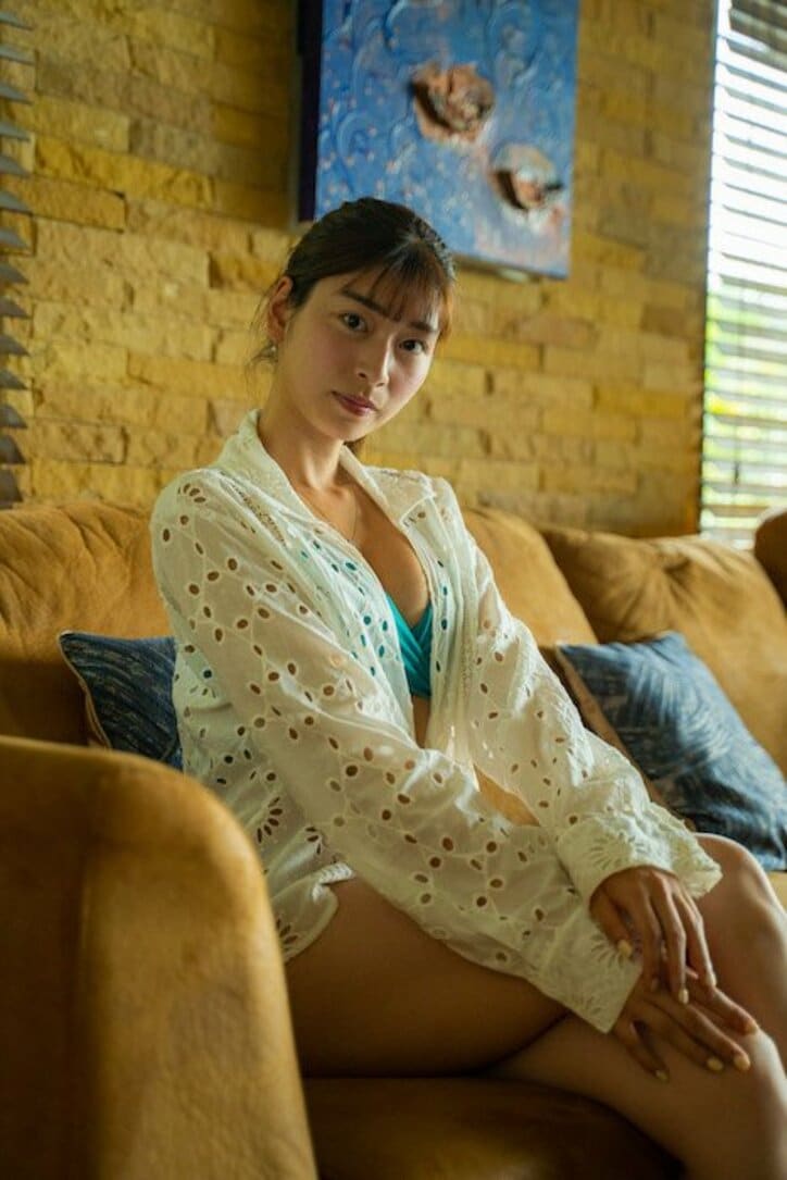 清楚に見えて肉食系！美人すぎるカフェ店員・りんの水着オフショット一挙解禁『シャッフルアイランド Season4』