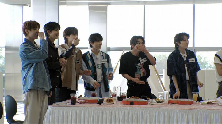 大先輩BTSからは応援メッセージも!先輩グループTOMORROW X TOGETHER、ENHYPENも出演、&TEAM誕生までを追う『&AUDITION -The Howling-』ABEMAで配信