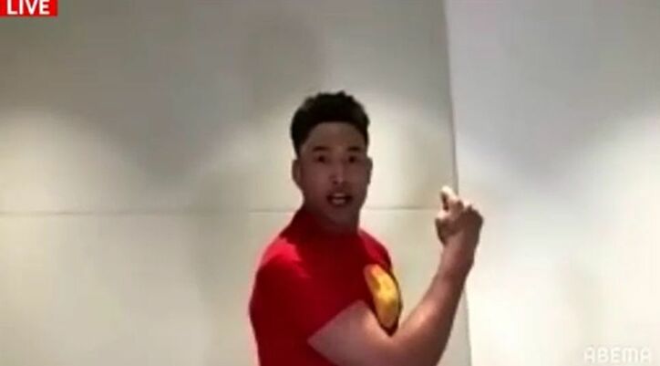 白濱亜嵐、『刀剣乱舞』三日月宗近のガチコスプレに「カッコよすぎる」と絶賛の嵐！