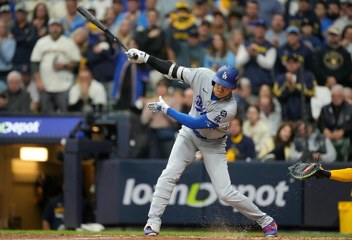 【写真・画像】大谷翔平、相手野手のエラーを誘った？“逆方向ゴロ”　1枚目