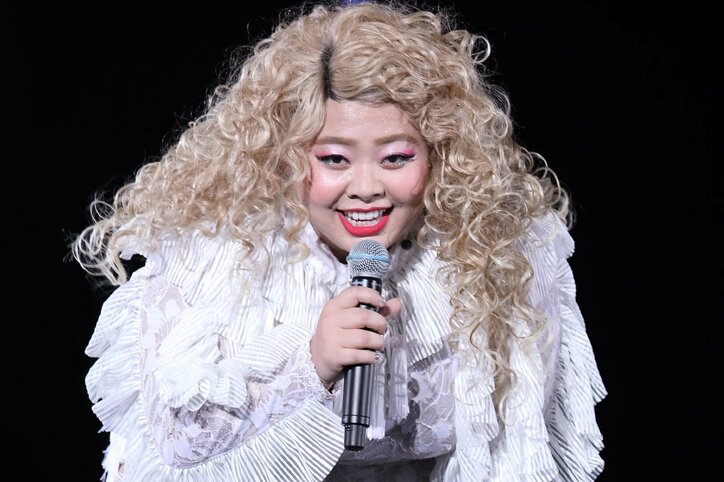 渡辺直美、森三中・大島&ハリセンボン春菜らと女芸人クリパ開催　賑やかプレゼント交換動画も