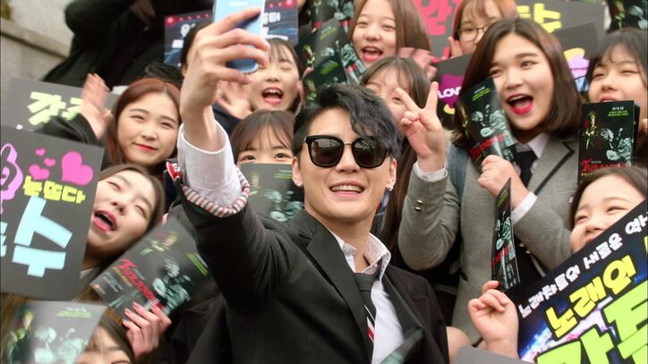 シャイなボスと新入社員が繰り広げるオフィスラブコメディ！JYJのジュンスもカメオ出演『内省的なボス』