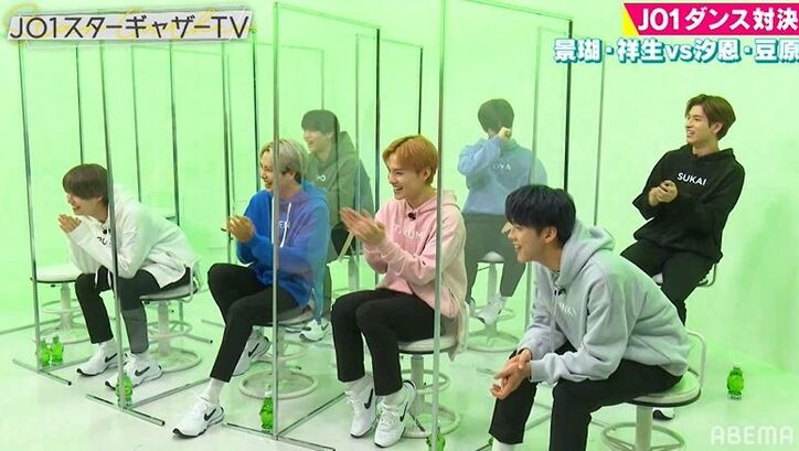 JO1のブレイクダンス対決、スゴ技連発で白熱の戦いに！メンバーも大盛り上がり