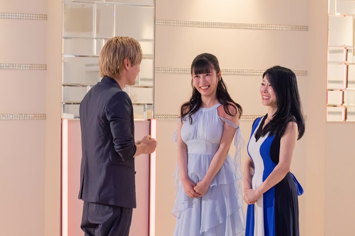 【写真・画像】“天然愛カップ”バーレスクダンサーの娘(27歳)、母親激推しの21歳イケメンに告白するも失恋「ママも男を見る目がなかった」 3枚目
