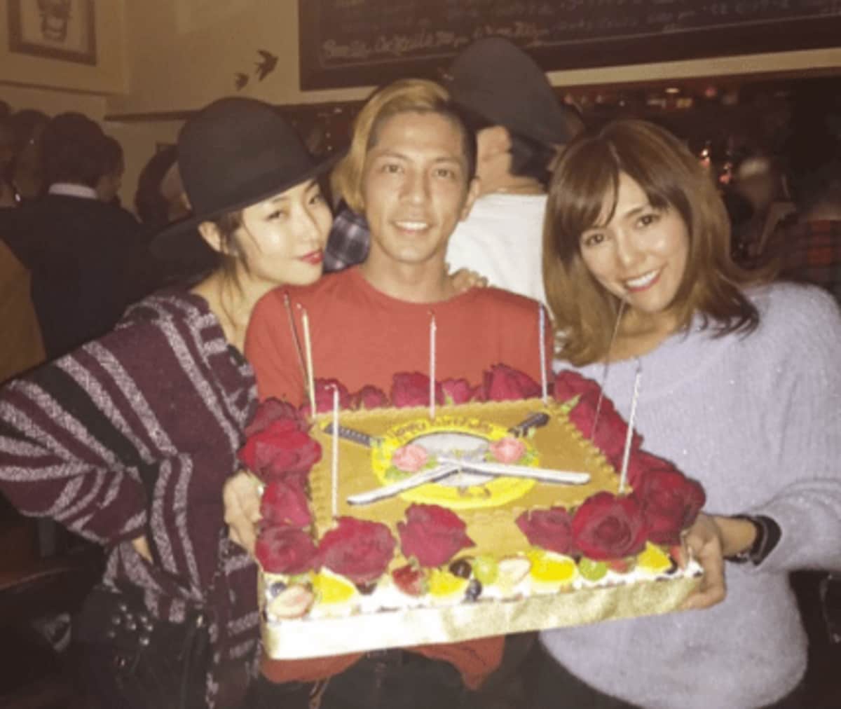 Megumi Youらと降谷建志の誕生日を祝福 話題 Abema Times