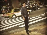 『あのキス』三浦翔平の夜の街で佇む“魅力的”なオフショットに「世界一かっこいい」「素敵すぎる」と絶賛