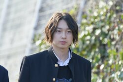 山﨑賢人似イケメン高校生・ゆきとが“女慣れ”説を否定、リリカにピュアな一面をアピール『恋ステ』#5