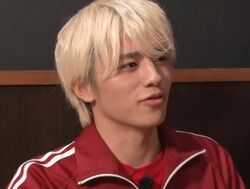 名門大学に通うtimelesz篠塚、デビューして初めての給料の使い道明かす