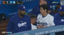 【映像】大谷翔平、今季１号にニコニコ ベンチで「よかった～」