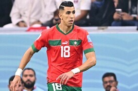 「入ってたらワールドカップ史に残るスーパーゴール」モロッコ代表DFのポスト直撃バイシクルが反響！「これ決まってたら」【W杯】