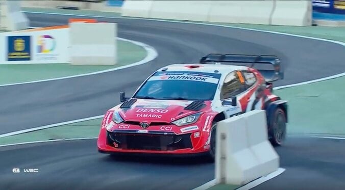 世界一のラリー車がスタジアムを“爆走”…滅多にない光景が話題！ 勝田貴元も豪快ドリフト披露しスペイン熱狂 2枚目
