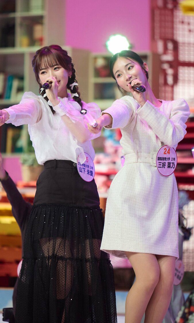 フジコーズの仲睦まじいショットが満載 ラストデジタル写真集『フォーエヴァーフジコーズ』が発売 1枚目