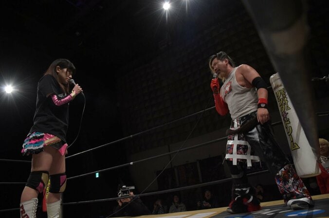 “顔面キック”で宣戦布告！　「男vs女とか関係ない」春日萌花、ガンプロ撤退発言の藤田ミノルとシングルマッチへ 3枚目