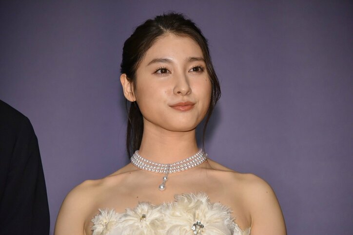 田中圭、土屋太鳳の肩を揉みびっくり「マジでガッチガチ」