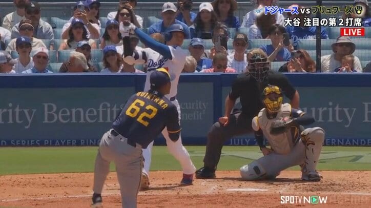 【映像】大谷、圧巻34号アーチで不振ベッツに見せた“一瞬の表情”