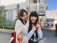 岡本夏美＆浜辺美波の仲良し2ショットに「めっちゃ尊い」「ちょー可愛い」と絶賛の声