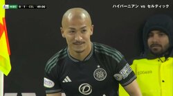 日本代表・前田大然、オーストラリア代表と超高速マッチアップで勝利の“ニヤリ”　後方からの爆走“裏抜け”でCK獲得の瞬間