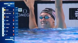 日本期待の星の横で異次元の伸びを見せる世界記録保持者・ウォルシュ 世界水泳・女子100mバタフライで大会新