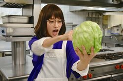 剛力彩芽、『家政夫のミタゾノ』最終回で“かわいいミタゾノ”に変身