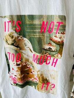  松居直美、ほぼ毎日着ている3枚買ってしまったTシャツ「可愛い」「売り切れでした」の声 