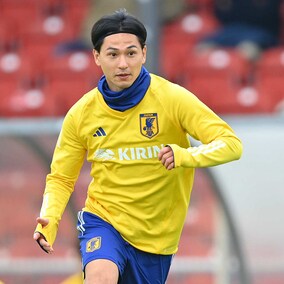 「南野拓実は真ん中で見たい」元日本代表コンビが提言！「自由にやらせてあげたい」