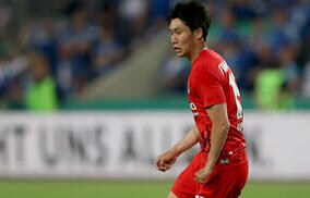 「氷のように冷たく…」CLで3戦連発の鎌田大地に地元紙も称賛の声、シーズン12点目