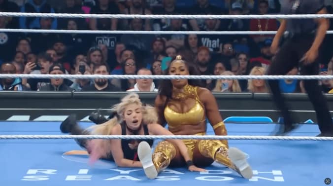 ラッシュがアレクサを蹂躙