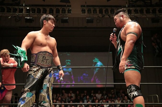 「ルール、ルールうるせえ。気に食わねえのはお前だよ」男色ディーノ体制へ怒り爆発！　DDTの反体制王者・入江茂弘の主張に賛否両論 1枚目