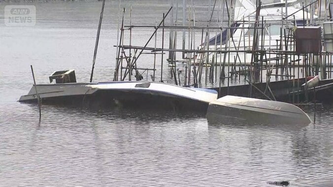 規制は？河川に放置船、不法桟橋も　誰が 1枚目