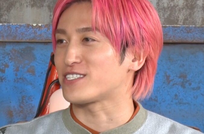 【写真・画像】「ひどい！」EXIT兼近、高学歴アイドル「学歴の暴力」の衝撃のライブ映像に動揺「小卒なのであまり見ないようにしました」　1枚目