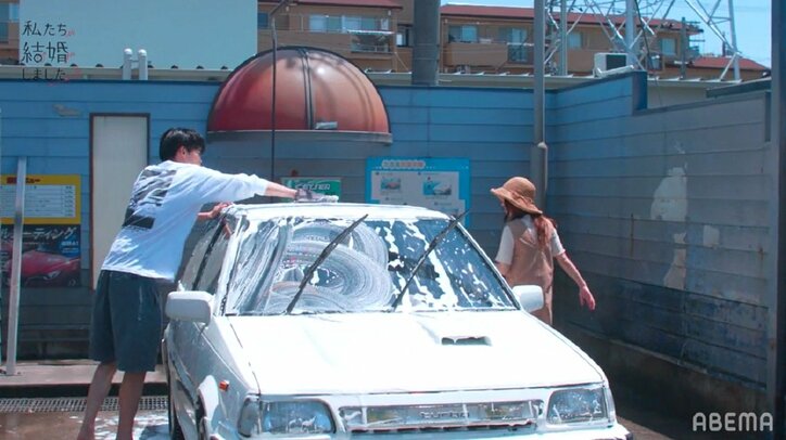 三浦翔平「洗車に付き合ってくれる奥さん最高」川島海荷が夫と愛車・スタタボを洗車する姿を絶賛『私たち結婚しました3』第7話