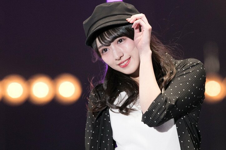 欅坂46が背中ざっくりセクシーに、個性全開アーティスティックに魅せた「TGC」ランウェイ