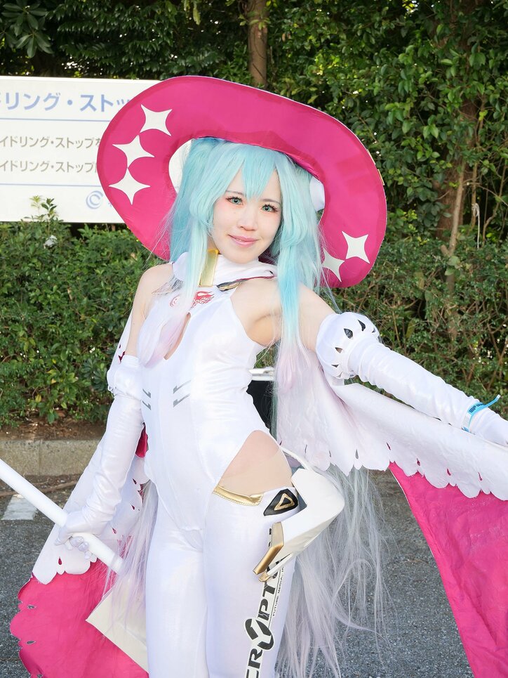 【写真・画像】レーシングミク 2024コスプレ画像　6枚目