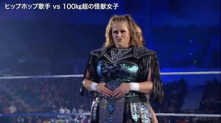 【映像】100kg超え女子レスラーの“衝撃ダイブ”