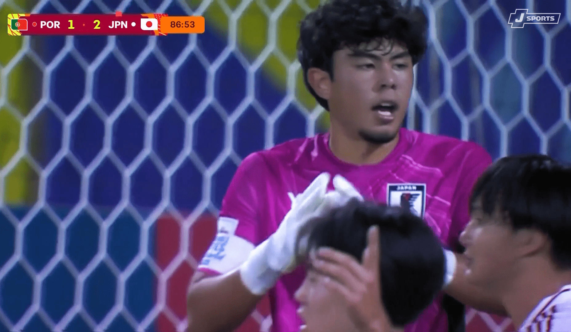 チームを鼓舞する村松