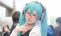 “平成のアニメオタク”な初音ミクのコスプレ、意識したのは「小悪魔さを感じるような表情、ポージング」