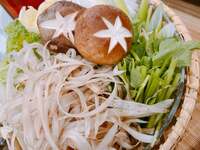 渡辺美奈代『名月の好きな物で』