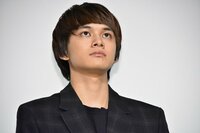 「最高のライブ魅せるぜー。空掴むぜー。」北村匠海、12年間在籍していたEBiDAN卒業を発表